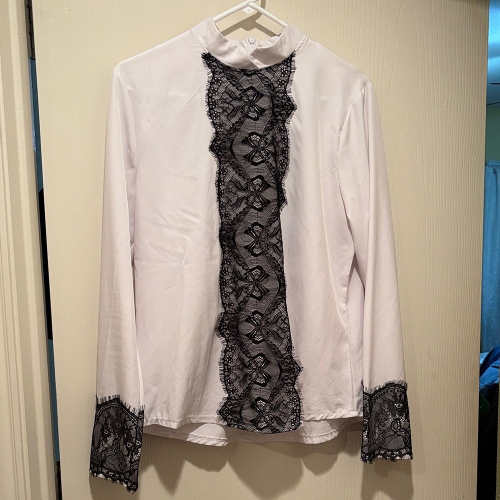 Elegant White and Black Lace Women's Top